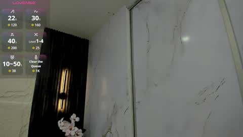 Snapshot of camilahunter__ chatting on 11-06-25, 11:11 Camila online show from 11-06-25, 11:11