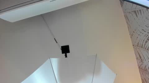 Snapshot of camilahunter__ chatting on 02-18-26, 03:24 Camila online show from 02-18-26, 03:24