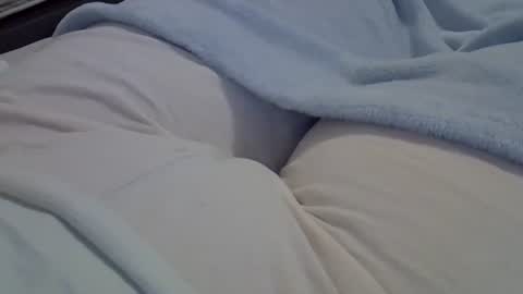 flash 50 tokens BIG CLIT  tits pussy. masturbation big clit 150 tokens fingers inside pussy 1000 tk  pump big clit 300 tk online show from 01-18-26, 01:26