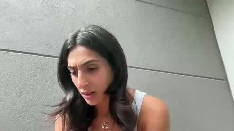 Snapshot of camiliakxoxo chatting on 03-21-26, 02:09 camiliakxoxo online show from 03-21-26, 02:09