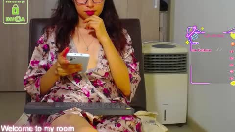 Camilita Echeverri online show from 09-12-25, 10:26