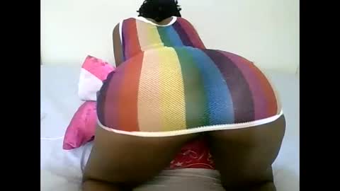 Snapshot of camilla15144 chatting on 01-29-25, 06:43 camillla15 online show from 01-29-25, 06:43