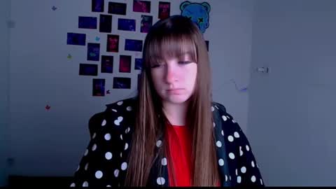 Snapshot of camilla_body chatting on 05-08-26, 06:08 Camilla online show from 05-08-26, 06:08
