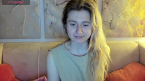 camilladreamer online show from 04-18-26, 11:38