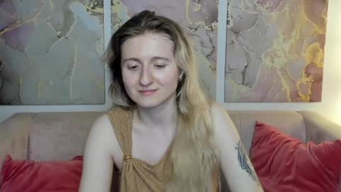 Snapshot of camilladreamer chatting on 04-28-26, 05:51 camilladreamer online show from 04-28-26, 05:51