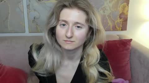Snapshot of camilladreamer chatting on 05-04-26, 12:50 camilladreamer online show from 05-04-26, 12:50