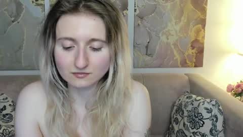 Snapshot of camilladreamer chatting on 05-16-26, 12:18 camilladreamer online show from 05-16-26, 12:18