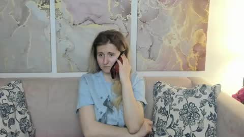 Snapshot of camilladreamer chatting on 05-27-26, 03:09 camilladreamer online show from 05-27-26, 03:09
