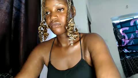 camillasoofine online show from 05-28-26, 11:51
