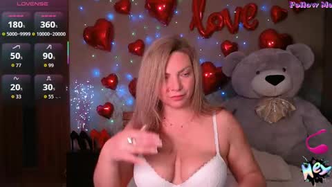 Snapshot of camille_game chatting on 06-07-26, 09:40 Camille Game online show from 06-07-26, 09:40