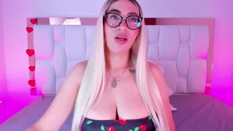 Camille online show from 04-08-26, 12:05