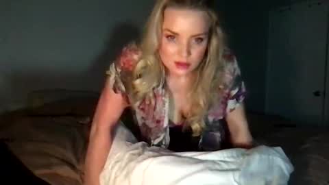 camilleclairexo online show from 04-19-26, 06:13