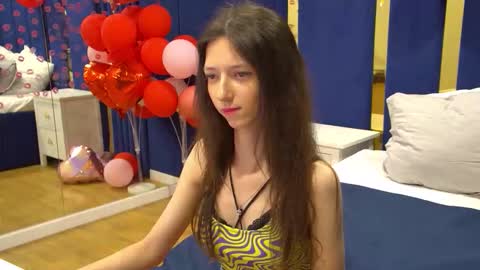 camillewhite online show from 03-16-26, 05:44