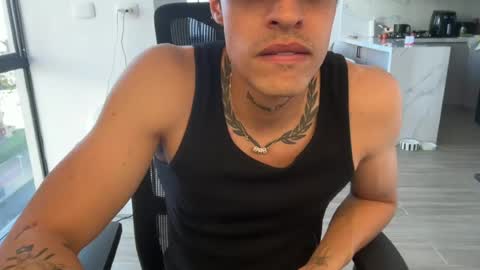 Snapshot of camilo__ chatting on 06-23-26, 08:18 camilo online show from 06-23-26, 08:18