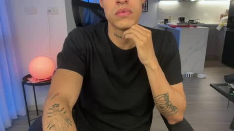 Snapshot of camilo__ chatting on 06-26-26, 11:09 camilo online show from 06-26-26, 11:09