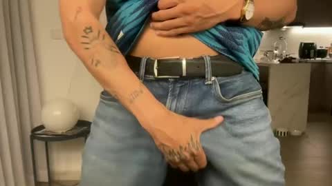 Snapshot of camilo__ chatting on 07-08-26, 03:44 camilo online show from 07-08-26, 03:44