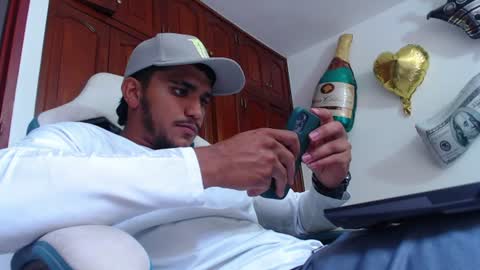 camilo_contre21 online show from 07-22-26, 07:27
