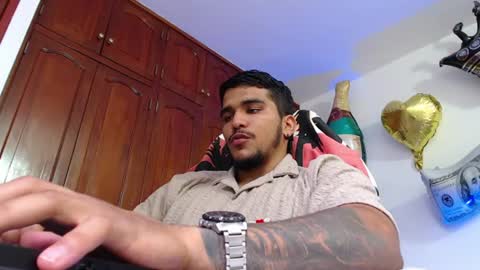 camilo_contre21 online show from 07-30-26, 06:07