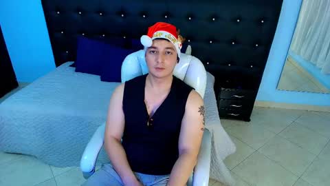 Snapshot of camilo_stark chatting on 12-24-24, 05:23 Camilo online show from 12-24-24, 05:23