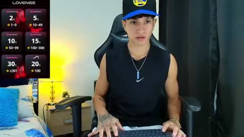 Snapshot of camilobass_ chatting on 06-23-26, 02:09 Camilo Bass online show from 06-23-26, 02:09