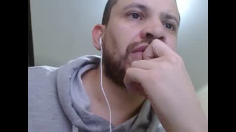 camilo online show from 01-25-25, 03:09