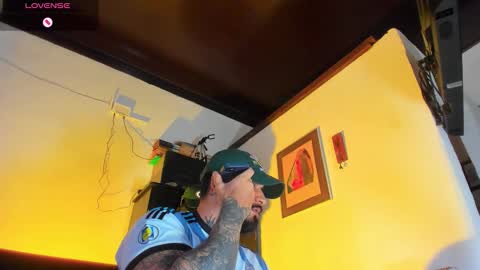 Camilo online show from 09-14-25, 02:38