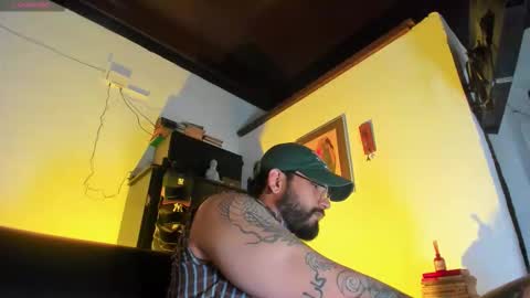 Camilo online show from 12-15-25, 03:38