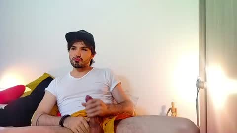 camilo online show from 06-18-26, 06:23