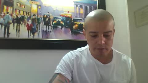 Snapshot of camilosaenz90 chatting on 10-27-25, 03:38 camilosaenz90 online show from 10-27-25, 03:38