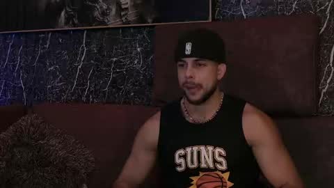 Snapshot of camilowatson chatting on 05-17-26, 12:19 Camilo Watson online show from 05-17-26, 12:19