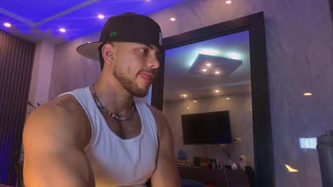 Snapshot of camilowatson chatting on 06-07-26, 02:27 Camilo Watson online show from 06-07-26, 02:27