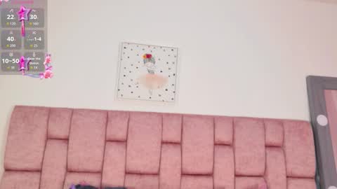 Snapshot of camiluxe chatting on 03-20-26, 08:03 camiluxe online show from 03-20-26, 08:03
