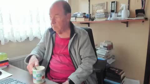 Snapshot of cammee chatting on 03-01-25, 12:01 Cammee online show from 03-01-25, 12:01