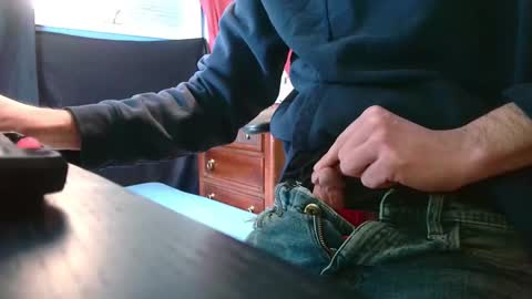 Snapshot of camtai12 chatting on 02-15-25, 02:44 camtai12 online show from 02-15-25, 02:44