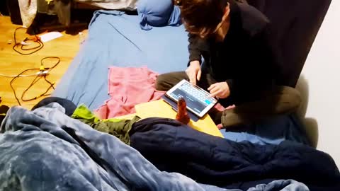 Snapshot of camtai12 chatting on 03-01-25, 09:18 camtai12 online show from 03-01-25, 09:18