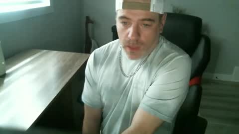 Snapshot of canadianboi6969 chatting on 04-26-26, 05:10 CanadianBacon6969 online show from 04-26-26, 05:10