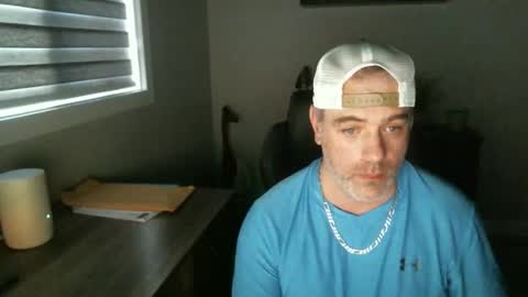 Snapshot of canadianboi6969 chatting on 05-01-26, 01:32 CanadianBacon6969 online show from 05-01-26, 01:32