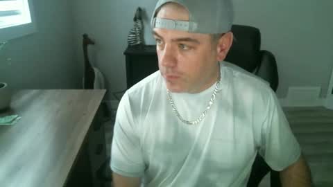 Snapshot of canadianboi6969 chatting on 05-04-26, 07:10 CanadianBacon6969 online show from 05-04-26, 07:10
