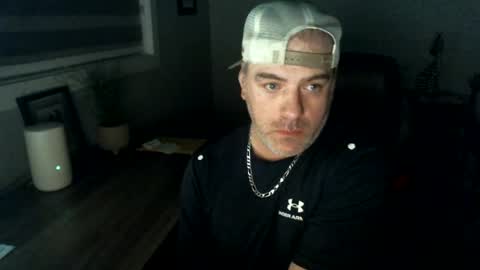 Snapshot of canadianboi6969 chatting on 08-09-26, 07:02 CanadianBacon6969 online show from 08-09-26, 07:02