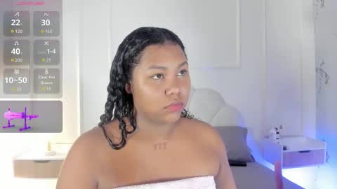 Snapshot of candaceowens chatting on 11-05-25, 03:39 candaceowens online show from 11-05-25, 03:39