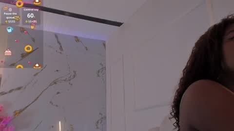 Snapshot of candaceowens chatting on 06-04-26, 03:45 candaceowens online show from 06-04-26, 03:45