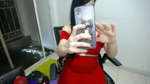 Snapshot of candacesxhot chatting on 02-06-25, 04:10 cumorsmooke online show from 02-06-25, 04:10