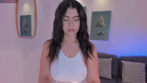 Snapshot of candaserussell chatting on 06-12-26, 03:27 Candanse R online show from 06-12-26, 03:27
