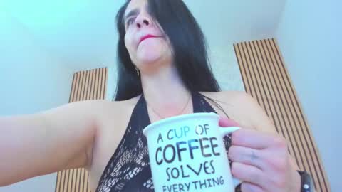 Snapshot of candela_collins chatting on 12-30-24, 12:09 Candela online show from 12-30-24, 12:09