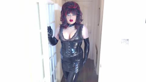 candi smokes online show from 04-24-26, 12:40