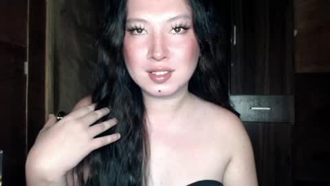 Snapshot of candiiice18 chatting on 03-17-26, 06:44 candiiice18 online show from 03-17-26, 06:44