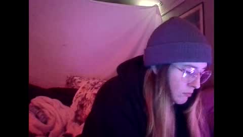 Snapshot of candismiths chatting on 11-22-25, 09:19 Candi online show from 11-22-25, 09:19