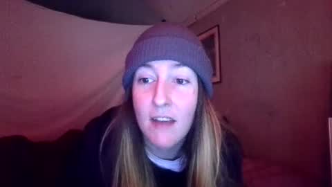 Snapshot of candismiths chatting on 11-25-25, 04:07 Candi online show from 11-25-25, 04:07