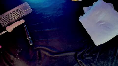 candle_lz online show from 01-30-25, 06:03