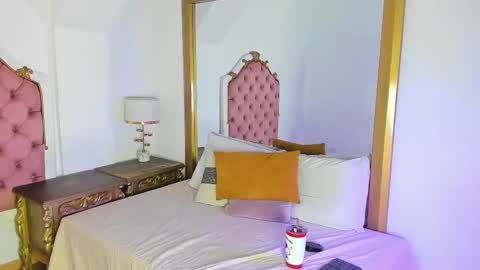 Snapshot of candy5girl chatting on 02-24-25, 01:35 Candy online show from 02-24-25, 01:35
